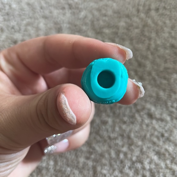 RARE SHOPKINS! Blue Macca Roon! - Picture 2 of 2